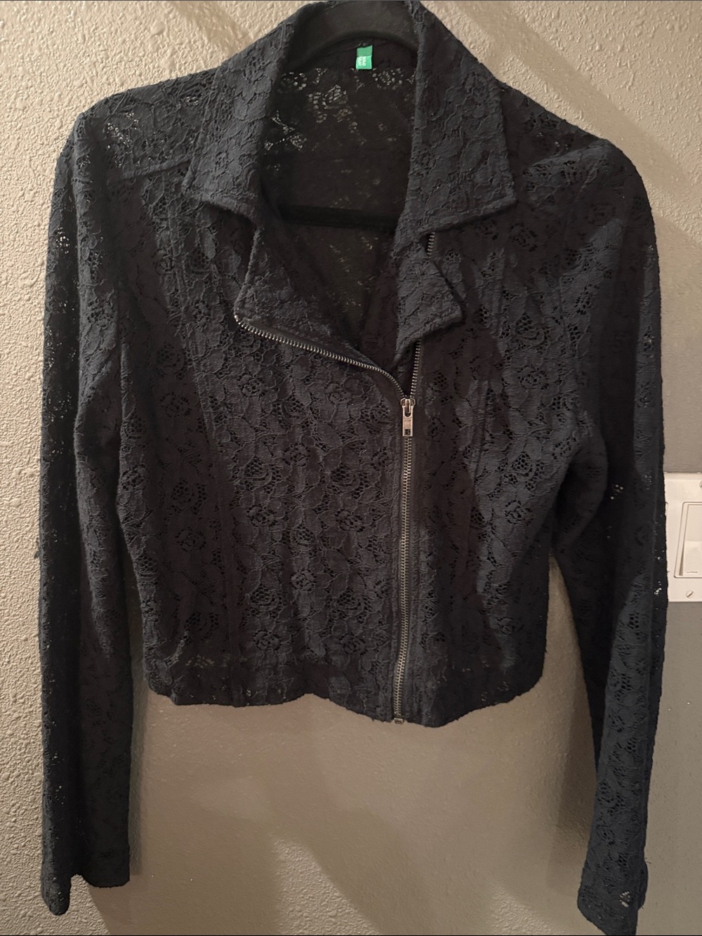 United Colors Of Benetton Black Lace Zip-Front Cropped Jacket